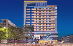 Madison Hotel Tianmen Wanda Plaza