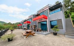 Namhae Aria Spa Pension
