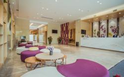 Lavande Hotels Jingshan Bus Station