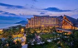 DoubleTree by Hilton Shanwei