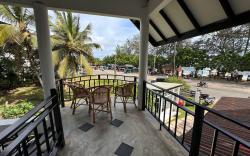 Mahaon Surf Hotel
