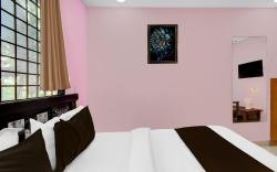 Super Hotel O Lakdikapul Near Birla Mandir