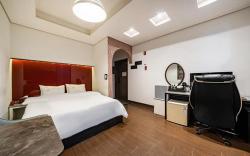 Sintanjin Rohas Motel