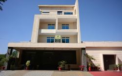 Hotel Cheer Inn