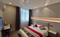 Longchen Hotel
