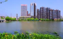 Vienna International Hotel Tianmen Wanda Plaza Donghu