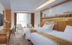 Vienna International Hotel Changde University of Arts and Sciences Tobacco Factory