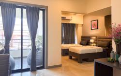 Housr Wakad Pune, Hinjawadi Road