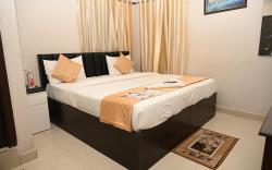 Qube Inn Luxury Hotel Rooms