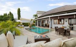 Villa Oshra by Nakula