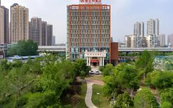 Vienna Hotel Wuhan Wangjiawan Qili Temple Metro Station