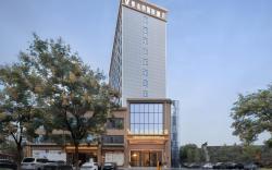 Vienna International Hotel Zhijiang Sports Center Branch