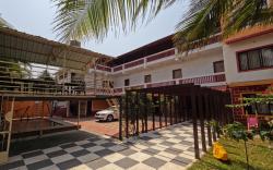 Golden bliss Resort and Pool