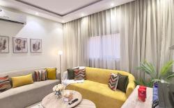 Sunshine Suite in AlMalqa district