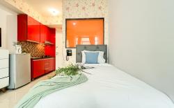 Studio Apartment at Pakubuwono Terrace By Travelio