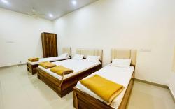 Hotel Amit Cafe and Lodging Bhimashankar