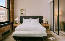 Sonder Apollon Apartments Old Montreal