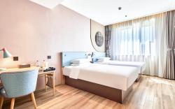 Home Inn Neo Tangshan Railway Station East Square