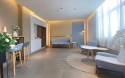 Home Inn Neo Dalian Development Zone Light Rail Station Wanda Plaza