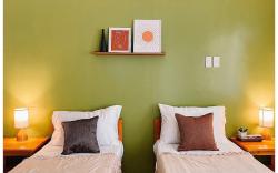 Warm & Cozy Room 3 Near IT Park - Hooga Home Cebu