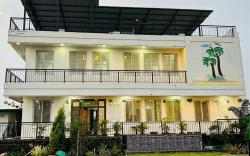RS Nest Farms 4BHK Villa with Pool by Homeyhuts
