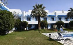 Golden Square Resort