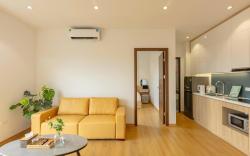 LUMI WEST LAKE APARTMENT