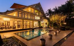Nirvana: Luxurious Pool & Garden Villa in Vasai