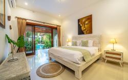 Tranquil Bungalow, 10min to Berawa beach