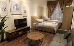 LV10 Tawny Homey 4-5pax| Kuantan