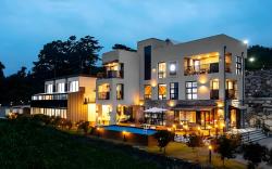Sisun Pool Villa Pension