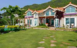 Namhae Bitgoeul Pension