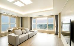 Cstay Residence