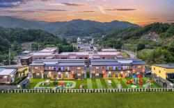 Bao Kids Pool Villa