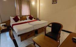Via Ramesh Inn