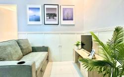 The Flats at 5th St.