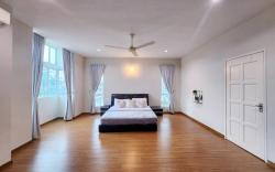 5 min to Ipoh town pasir puteh 6br6bath24 pax