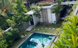 D Krisna Guest House