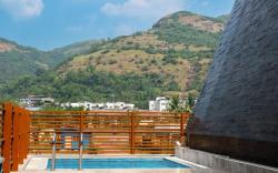 SaffronStays Urja: Infinity Pool & Scenic Retreat