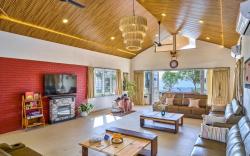 SaffronStays Eagle’s Span | Hillview Pool Villa Pa