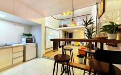 Shanghai Hills & Aromahome Terrace Loft
