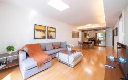 Tyms Cozy 2 Bedroom 1 Living Apartment