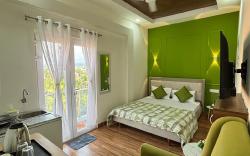 BeauMonde Tiny Studio - Olive