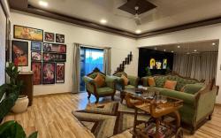 VG09 with huge Pool and bathtub