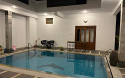 The Meruka House (Amber) | Pool & WFH Friendly