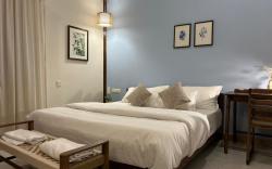The Meruka House (Parijaat) | Pool & WFH Friendly