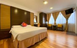 Desa Queenspark Hotel