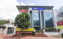 FabHotel Raas Inn