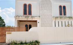 CIKOMI KOSTEL Syariah By Hans Management