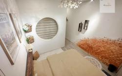 401 Minimalism Room- Amoureux Homestay
